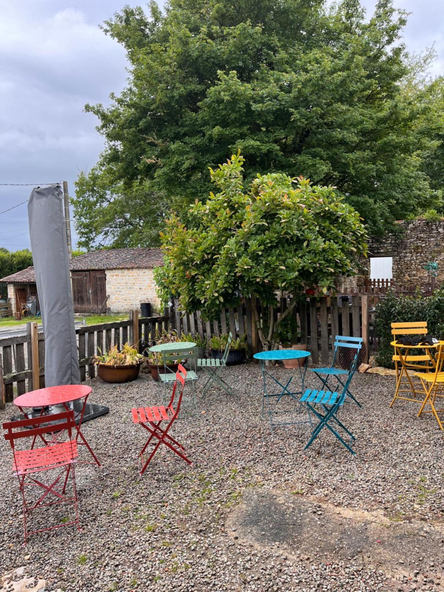 Le Plantier2 Villa Beaulieu-sur-Sonnette Kültér fotó